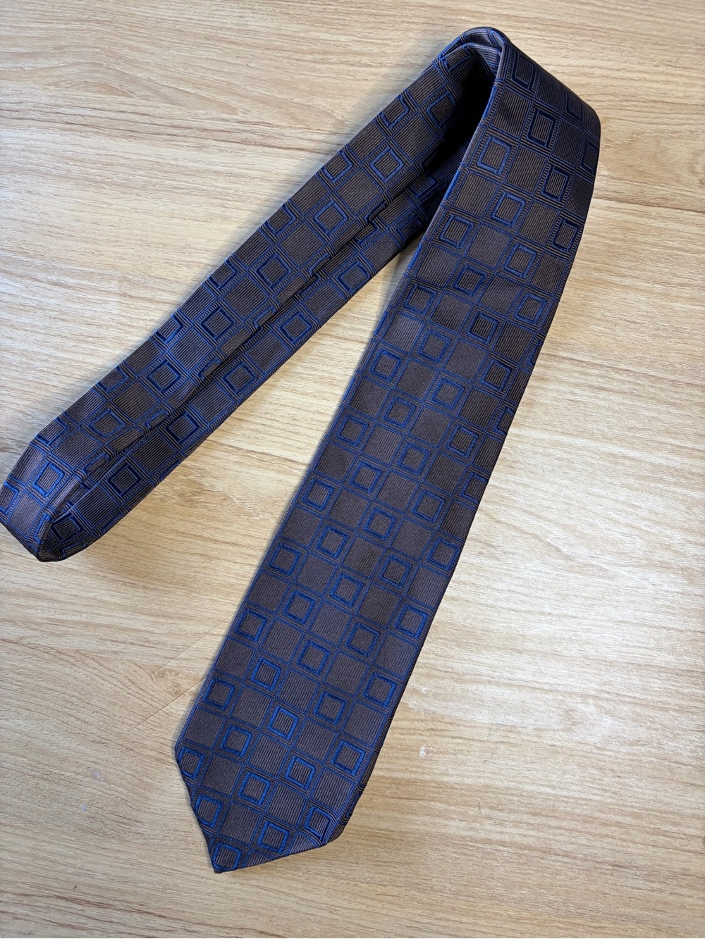 Gianni Versace Brown Blue Square Geometric Silk Tie Medusa Made In Italy